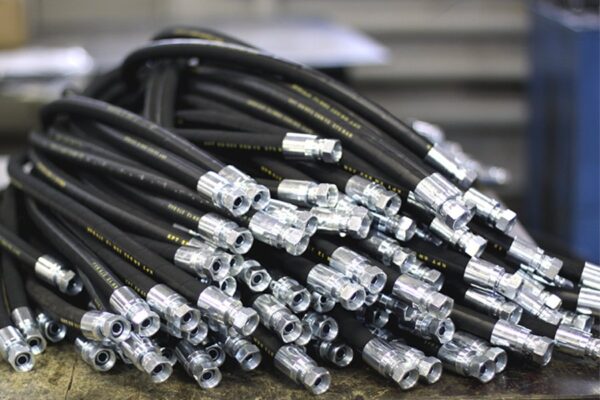 Рукав высокого давления М27х1,5 L=1010 2SN16 250bar (Россия) — изображение 2