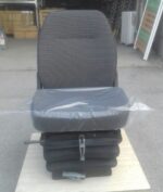 Сиденье оператора трактора (МТЗ, Т-150, К-700) универсальное (Россия)